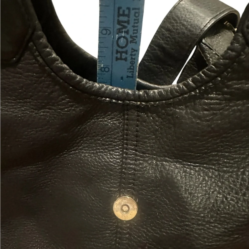 Michael Kors Black Leather Hudson Shoulder Bag Pebble Butter Leather! Non-Smoker - Picture 14 of 16